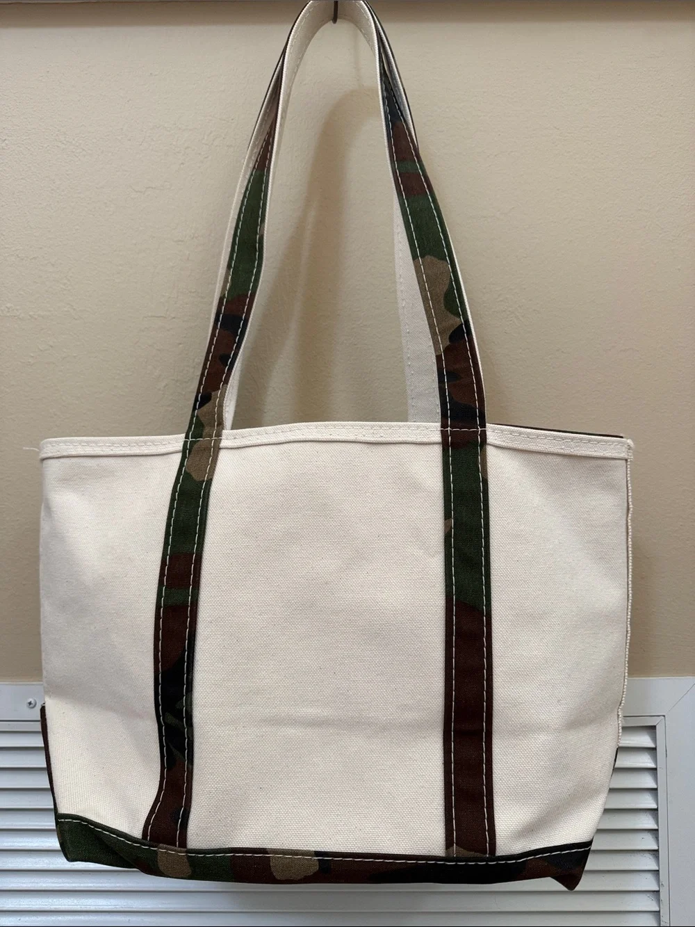LL BEAN Boat Tote Bag Double Long Handles Zipper - Picture 1 of 8